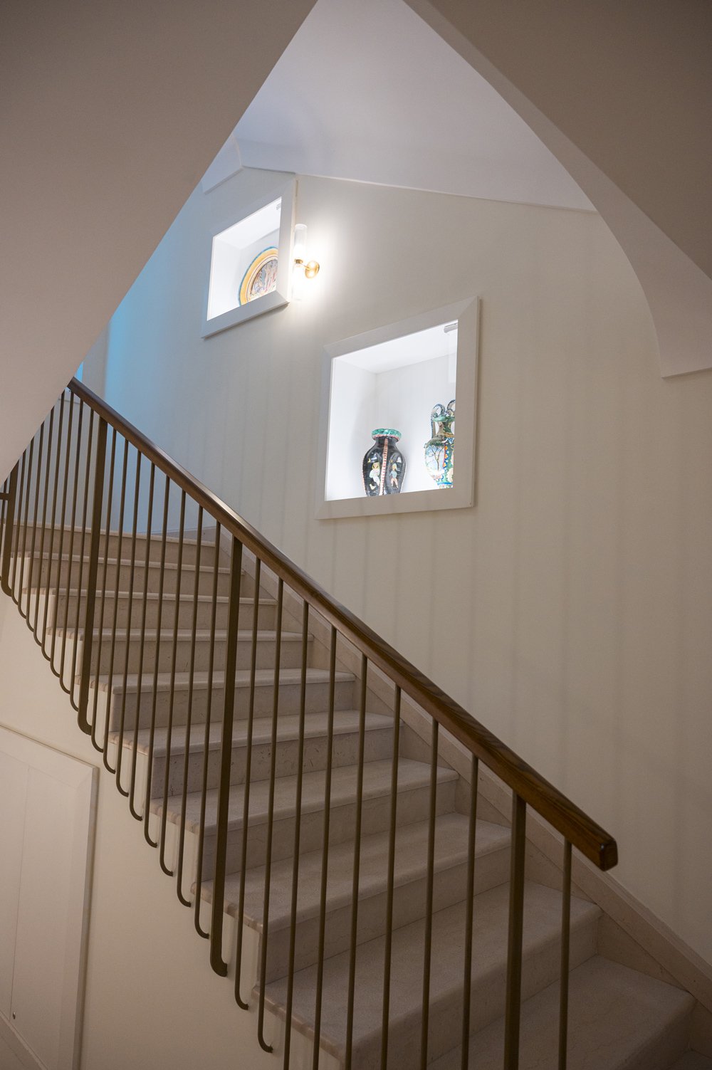 Gallery 327