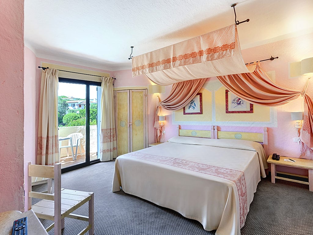 Hill side room