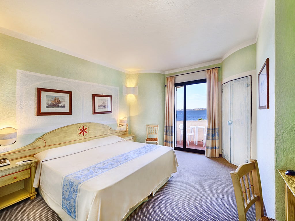 Front sea view room
