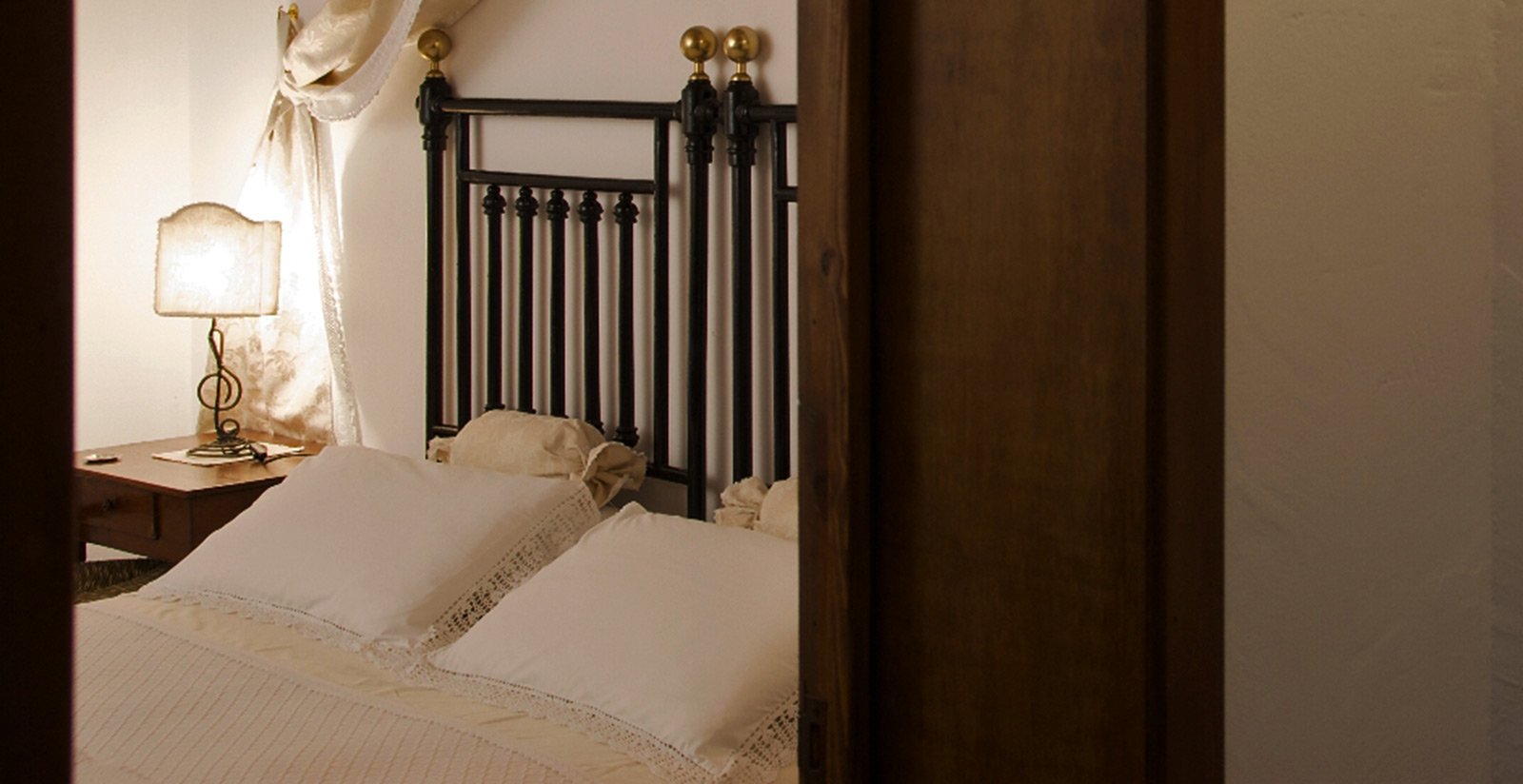 Rooms5