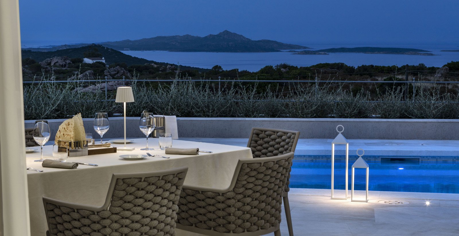 Luxury sea-view villas in Cannigione, Sardinia9