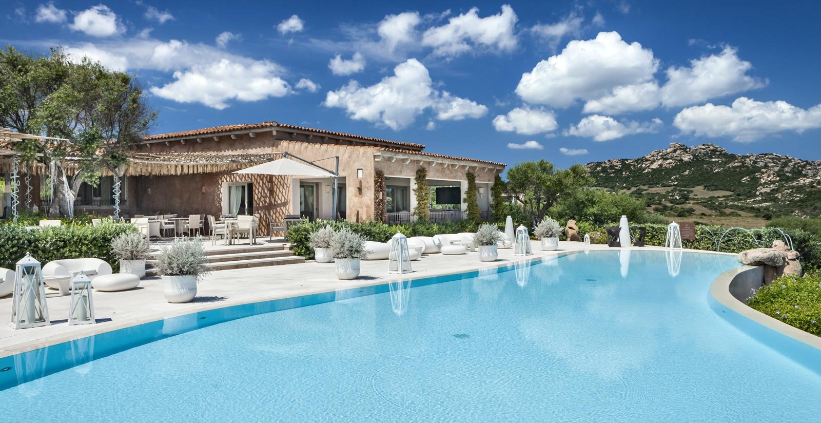 Hôtel de luxe avec villas avec vue sur l'archipel de La Maddalena6 Hôtel de luxe avec villas avec vue sur l'archipel de La Maddalena6