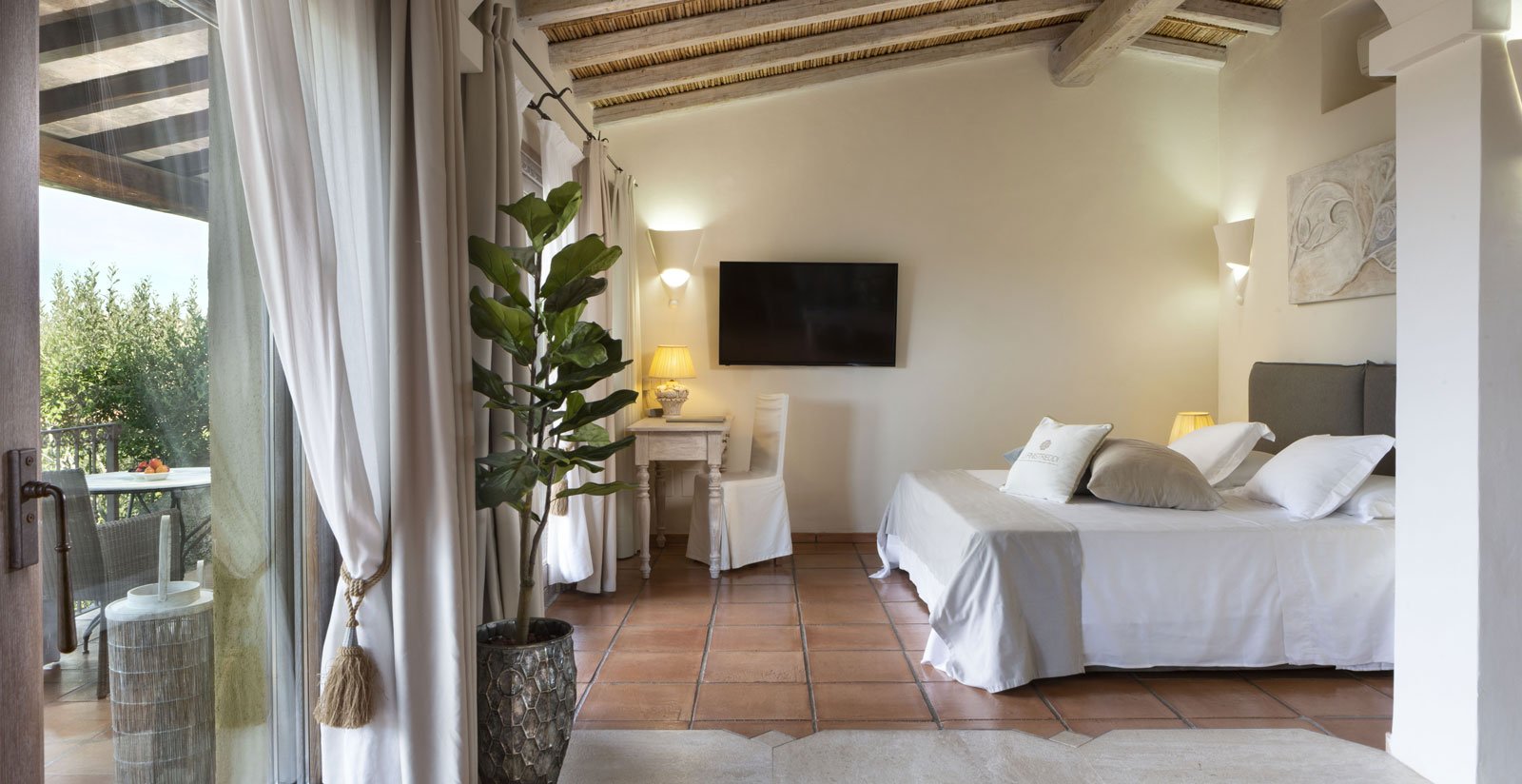 Pool suites3 Pool suites3