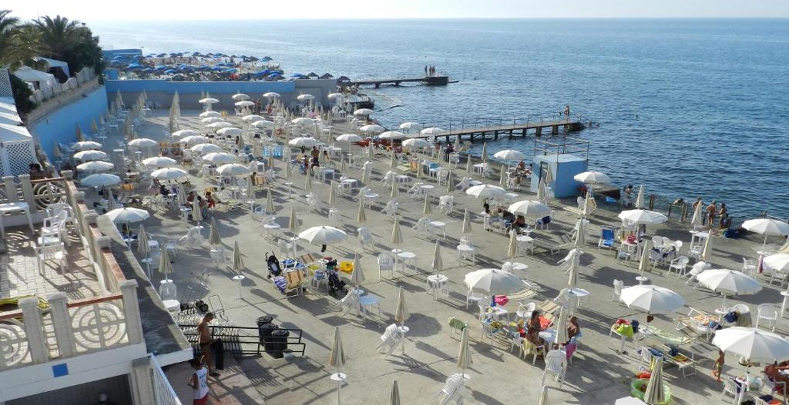 Spiaggia & piscine2 Spiaggia & piscine2