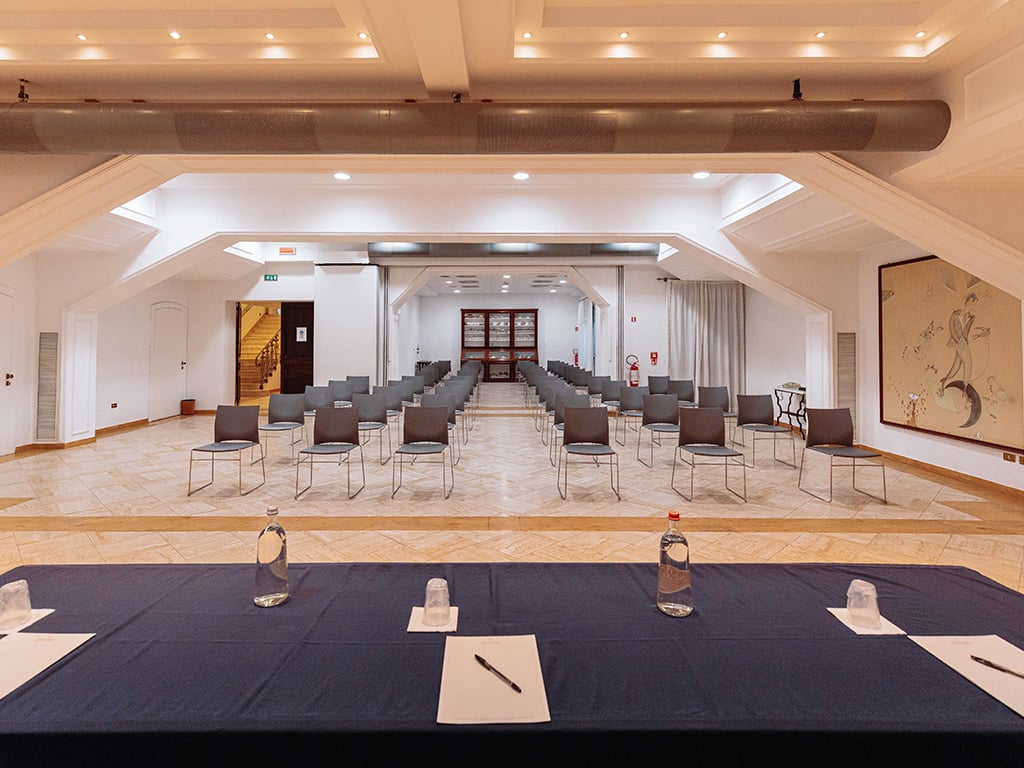 Conference rooms 10 Conference rooms 10