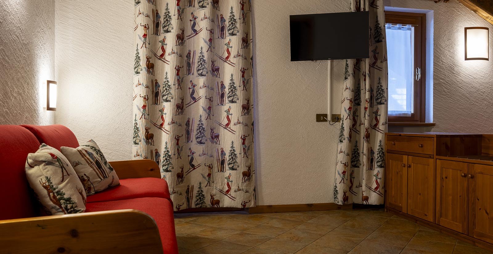 Two rooms ground floor2