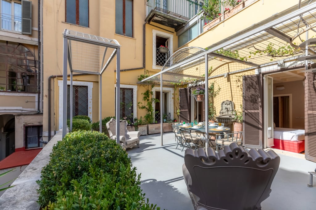 Two-bedroom apartment with terrace18