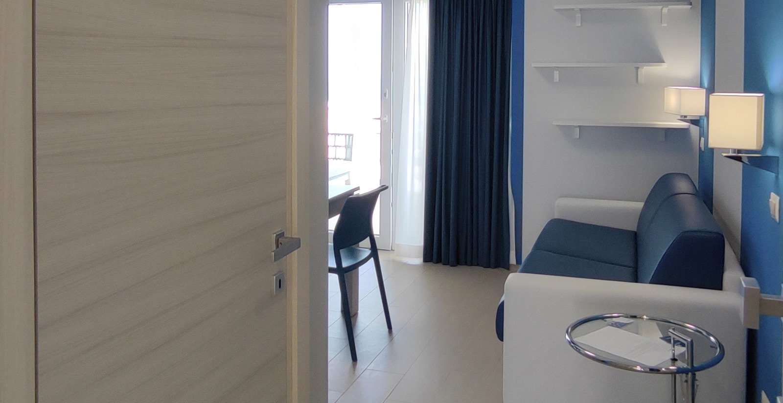 Double room with kitchen and Terrace14