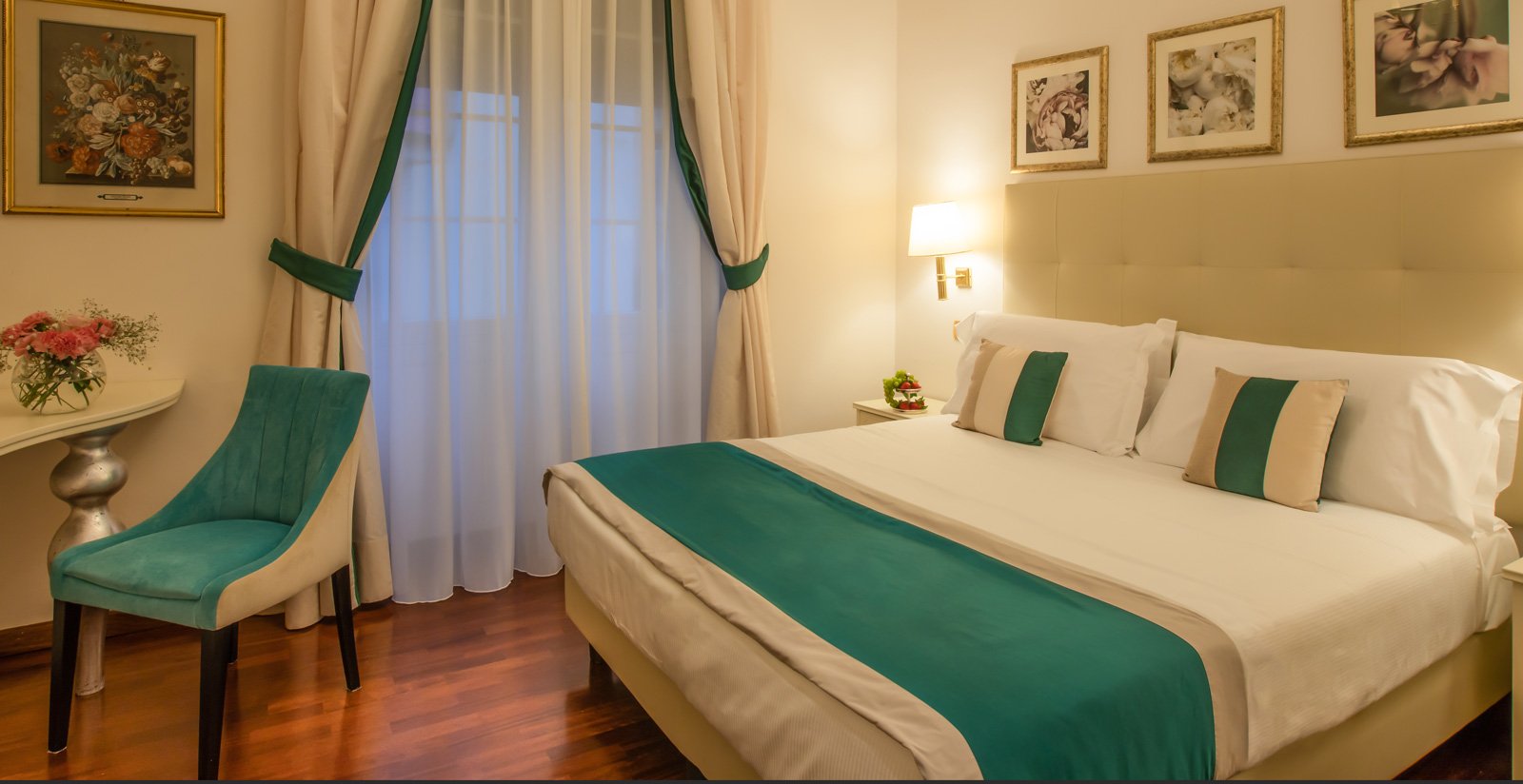 Standard Double Room8