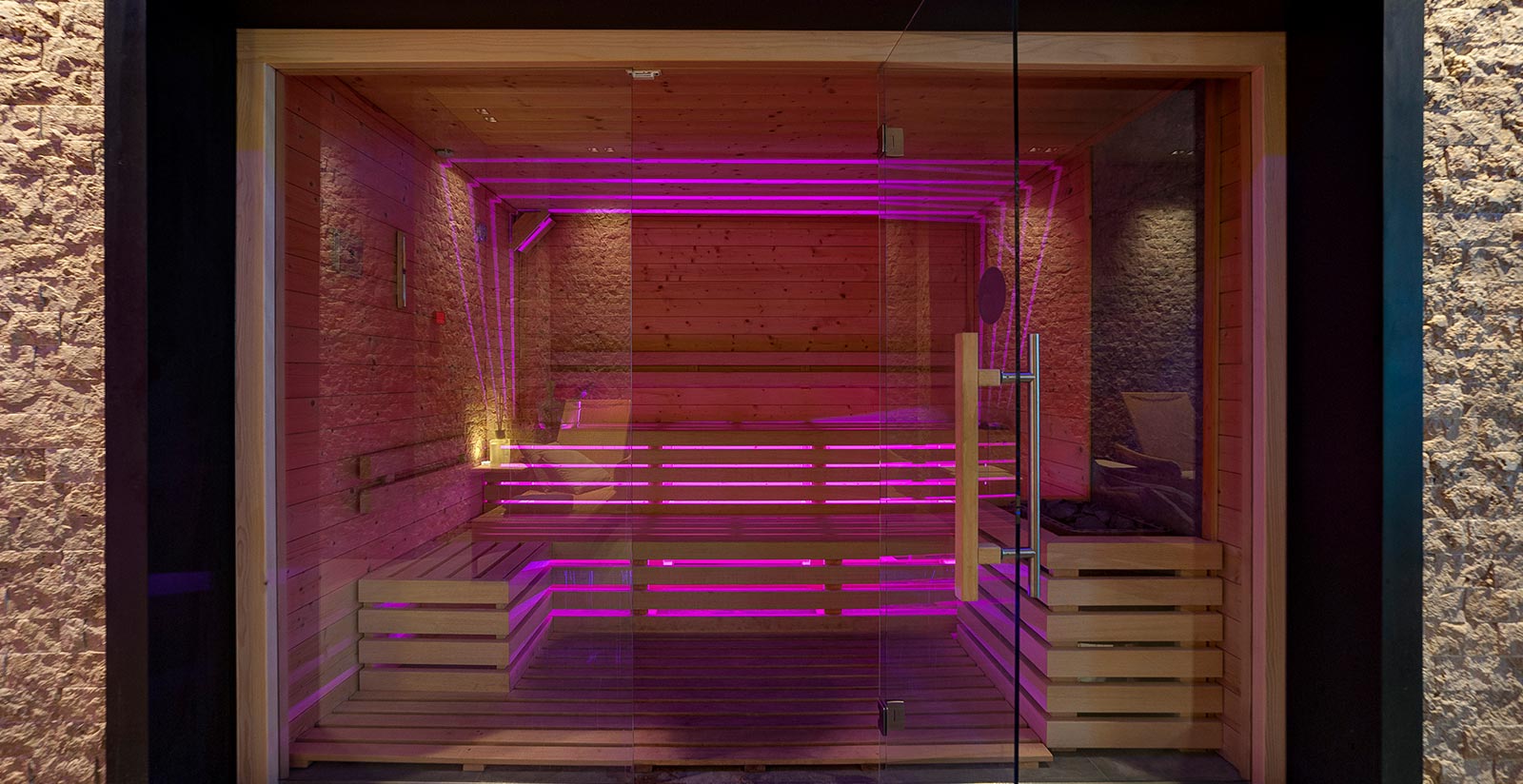 LIFE SPA and RELAXATION AREA8
