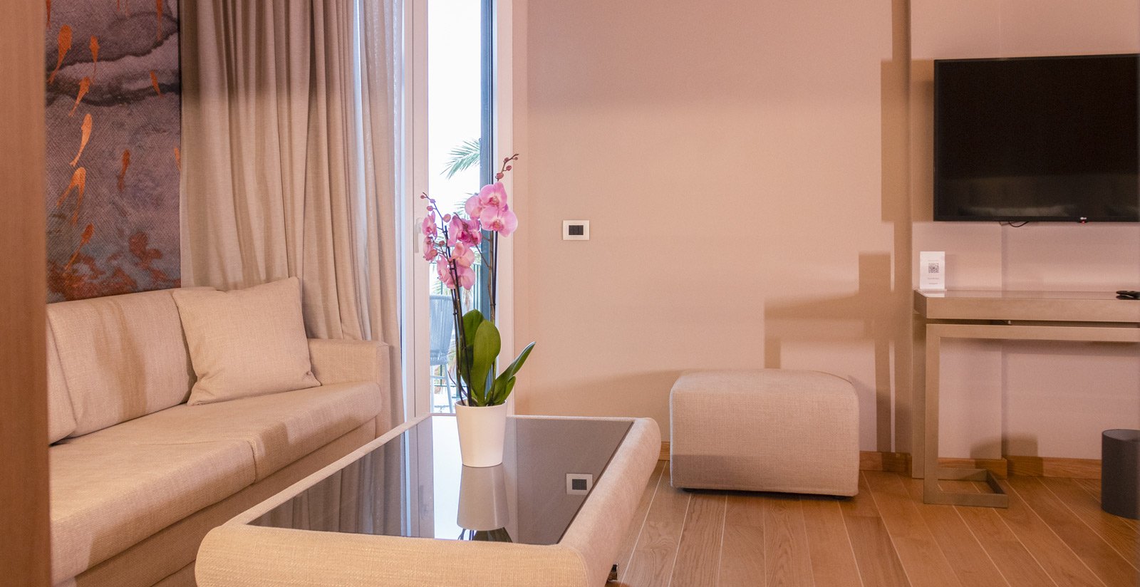 Junior Suite vista mare con balcone sulla Baia delle Favole8 Junior Suite vista mare con balcone sulla Baia delle Favole8