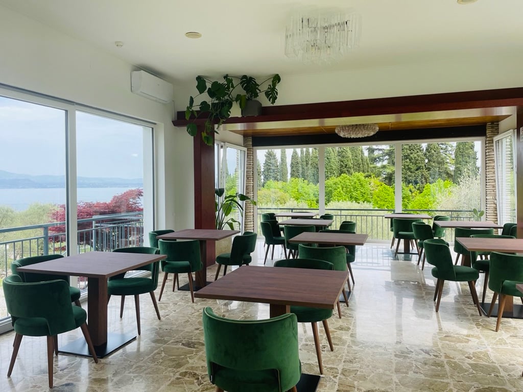 Restaurant3 Restaurant3