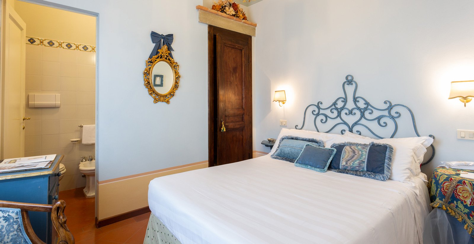 Small Double Room4 Small Double Room4