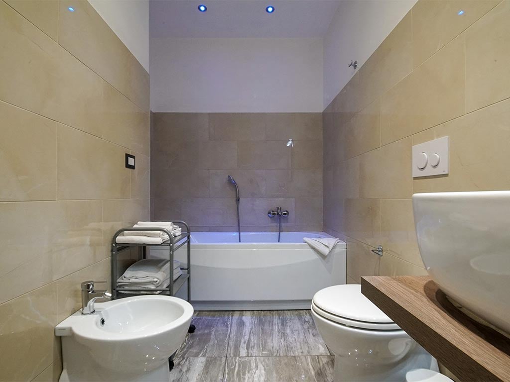 Junior Suite con Vasca Idromassaggio26 Junior Suite con Vasca Idromassaggio26