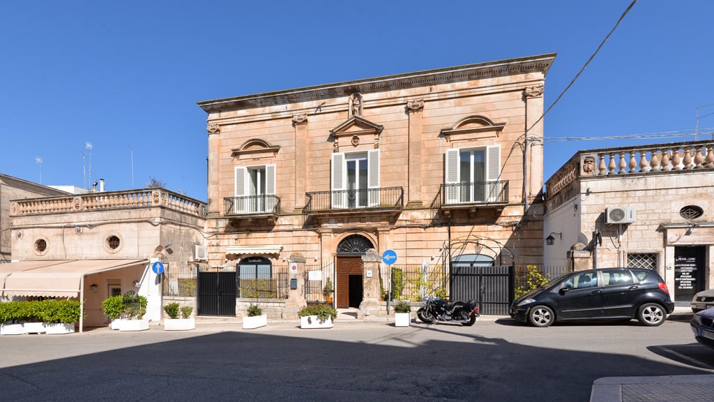 Welcome to Palazzo Rodio5 Welcome to Palazzo Rodio5