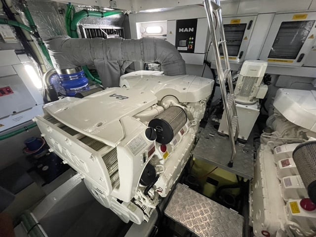 Sunseeker Predator 6810 Sunseeker Predator 6810