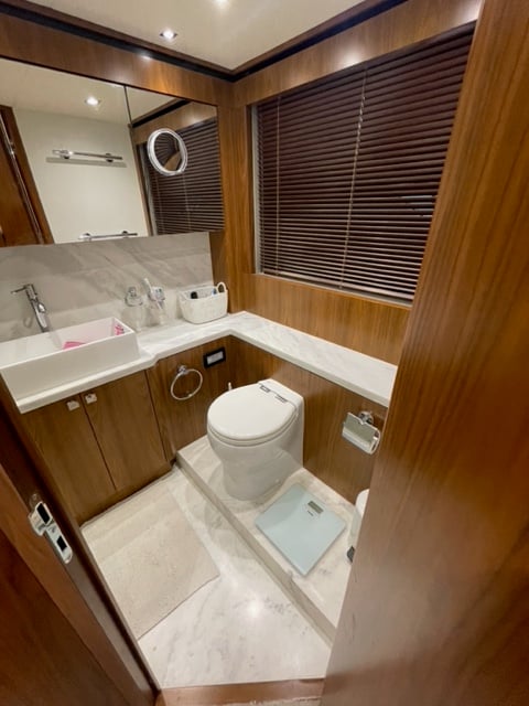 Sunseeker Predator 6842 Sunseeker Predator 6842