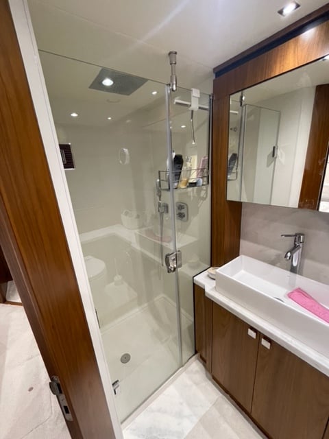 Sunseeker Predator 6841 Sunseeker Predator 6841