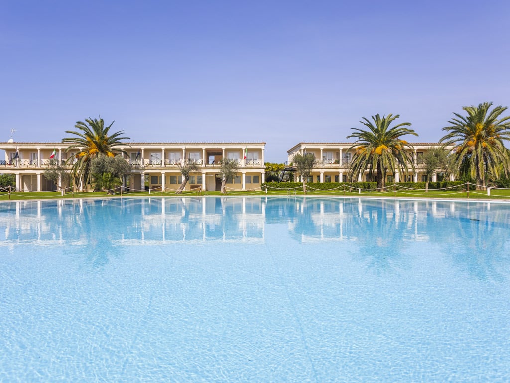 gallery/Gallery-Piscina-1.jpg gallery/Gallery-Piscina-1.jpg