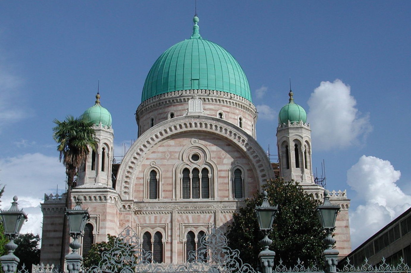 Hotel near Florence Synagogue4
