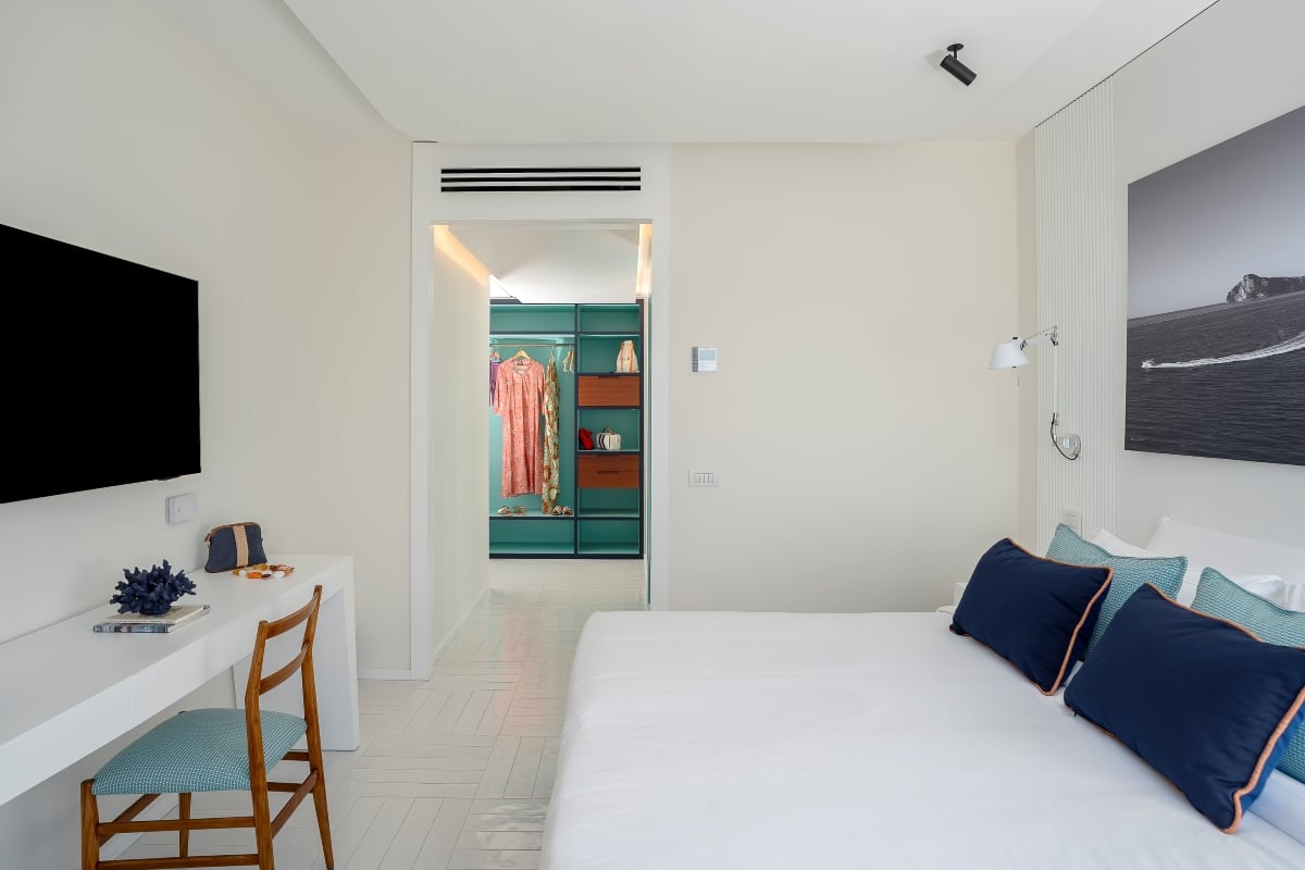 Riviera Grand Suite 27