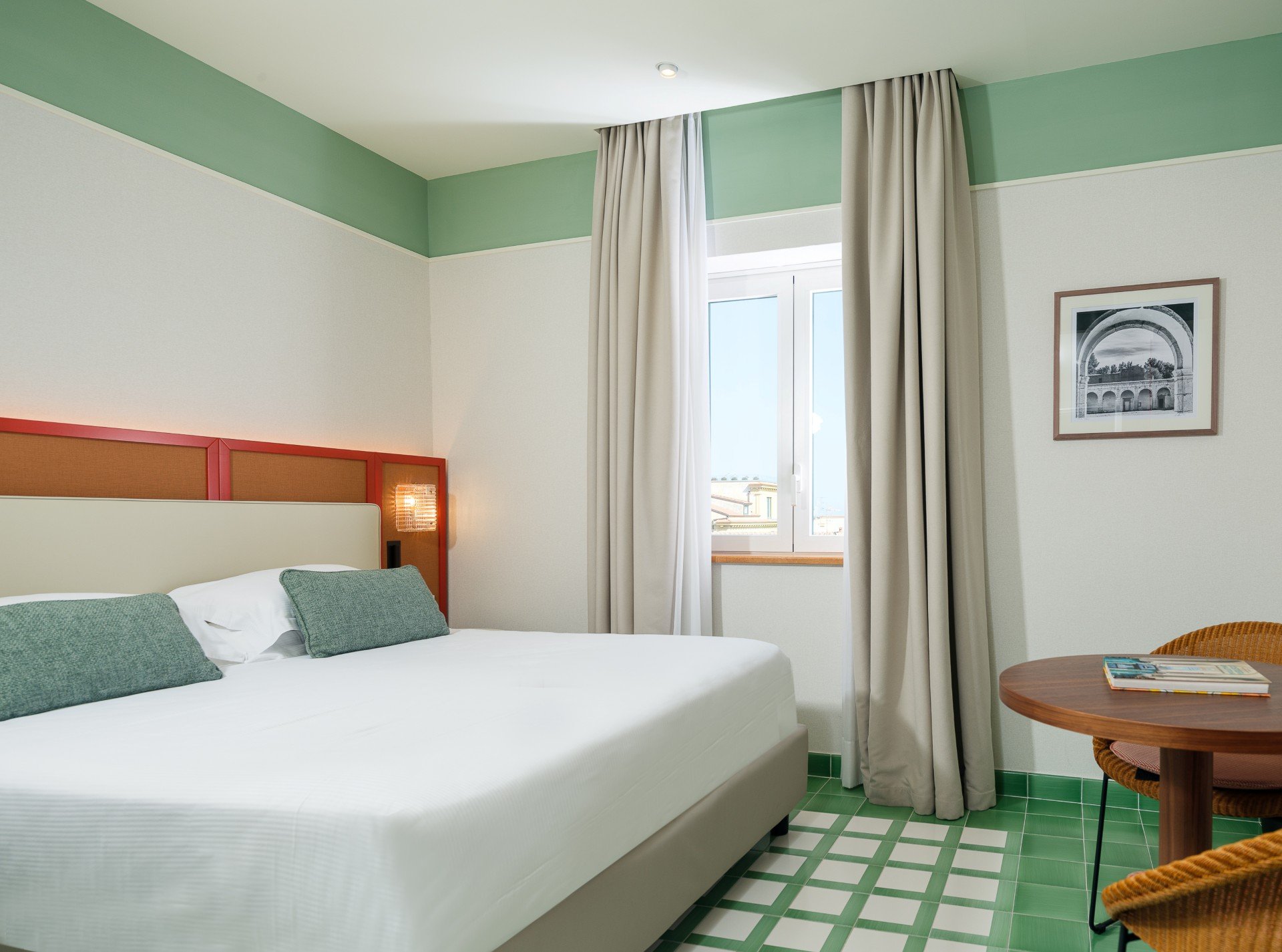 COMFORTABLE ROOMS FOR YOUR STAY IN SORRENTO13