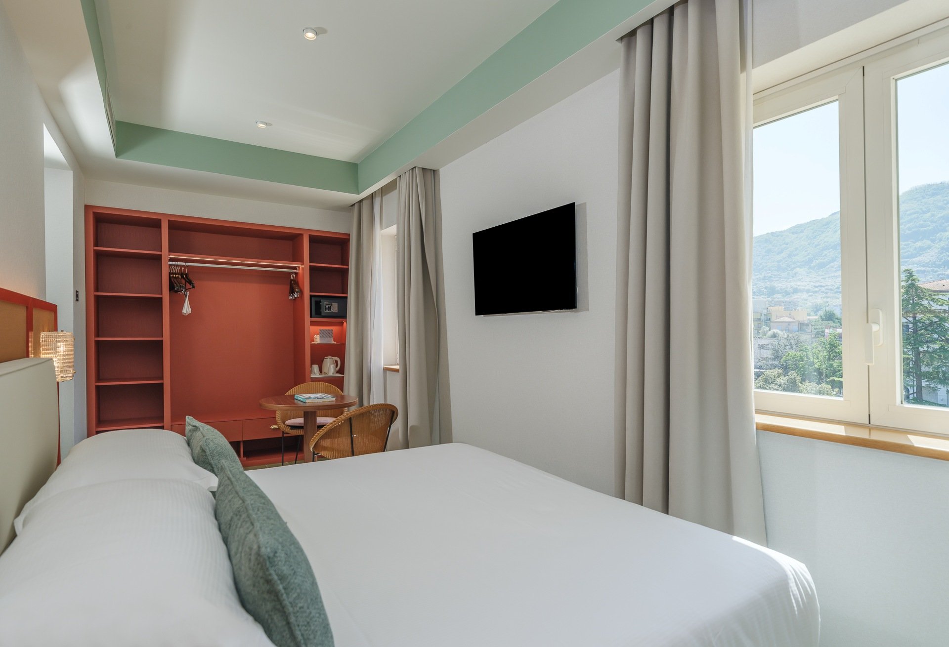 Classic Plus4