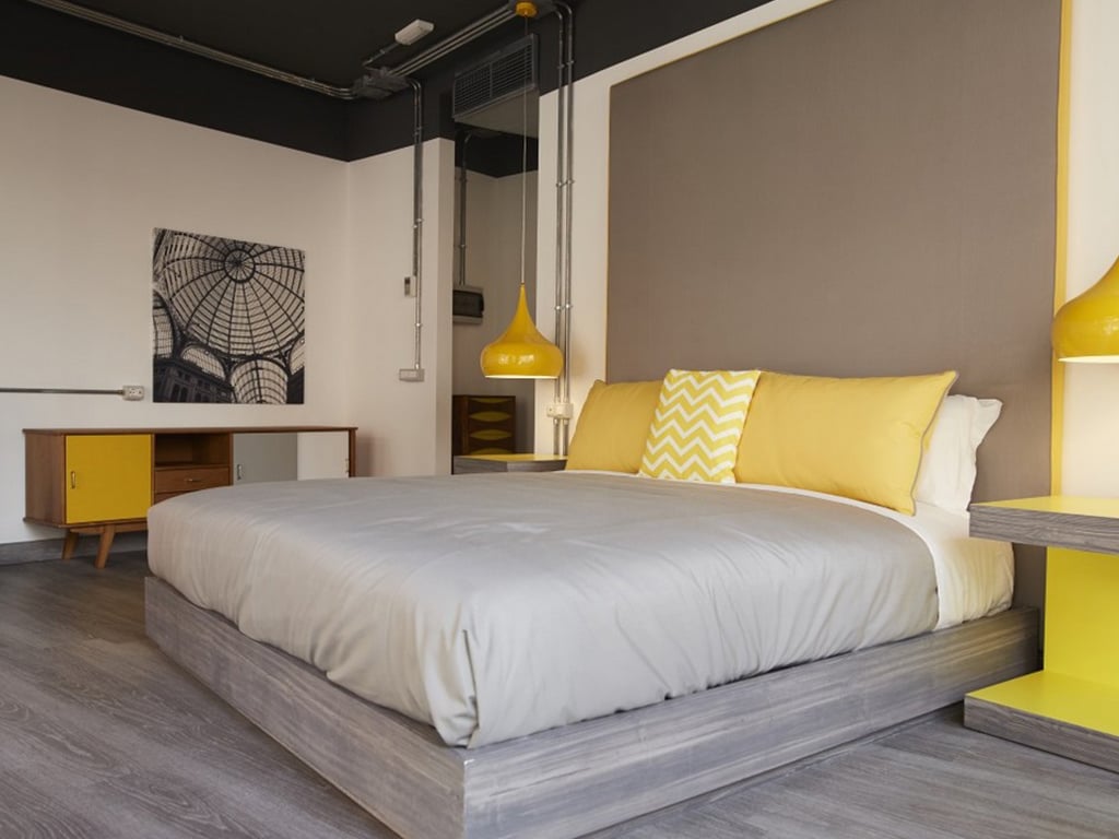 Large suite18