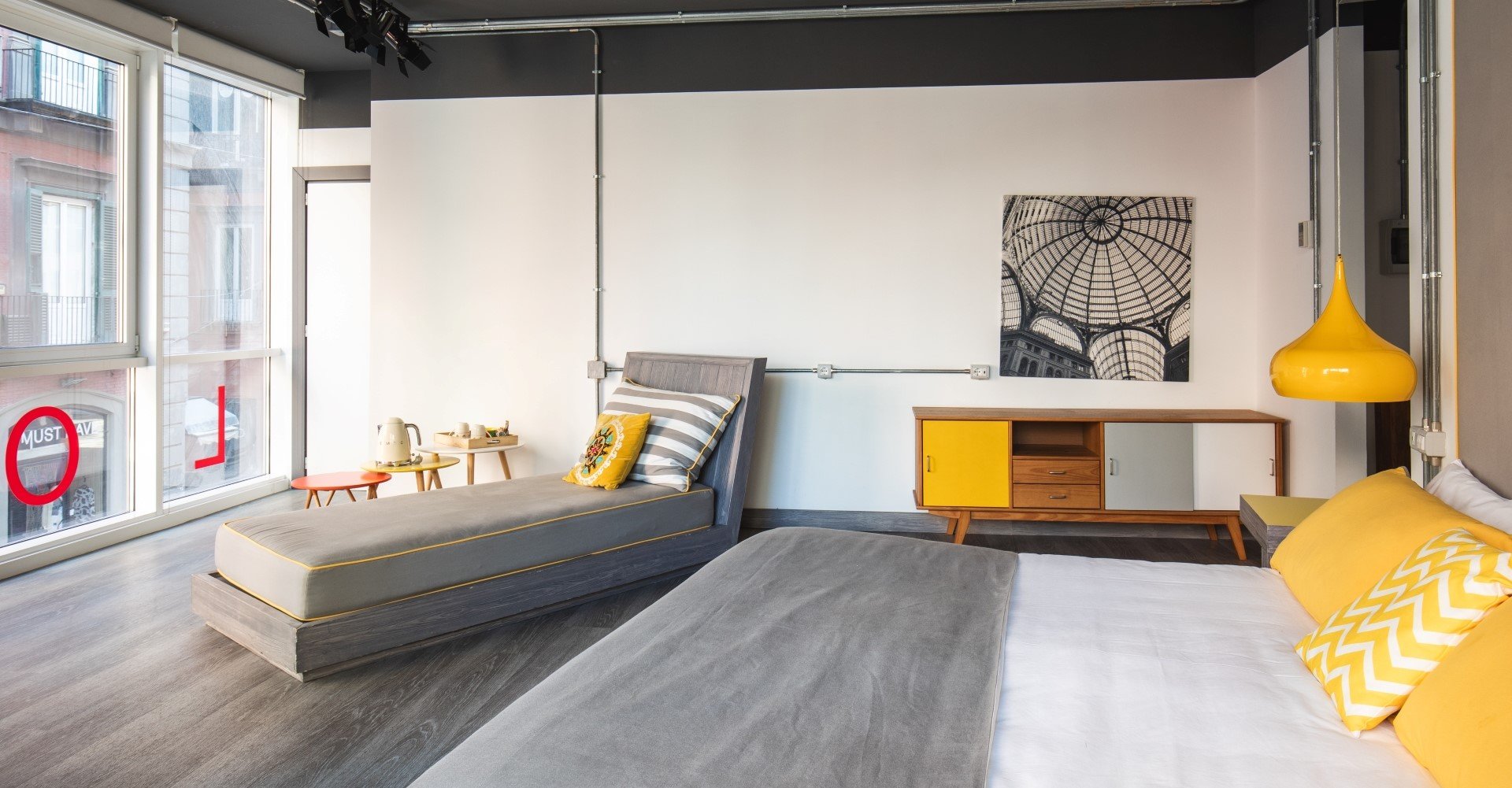Large suite9