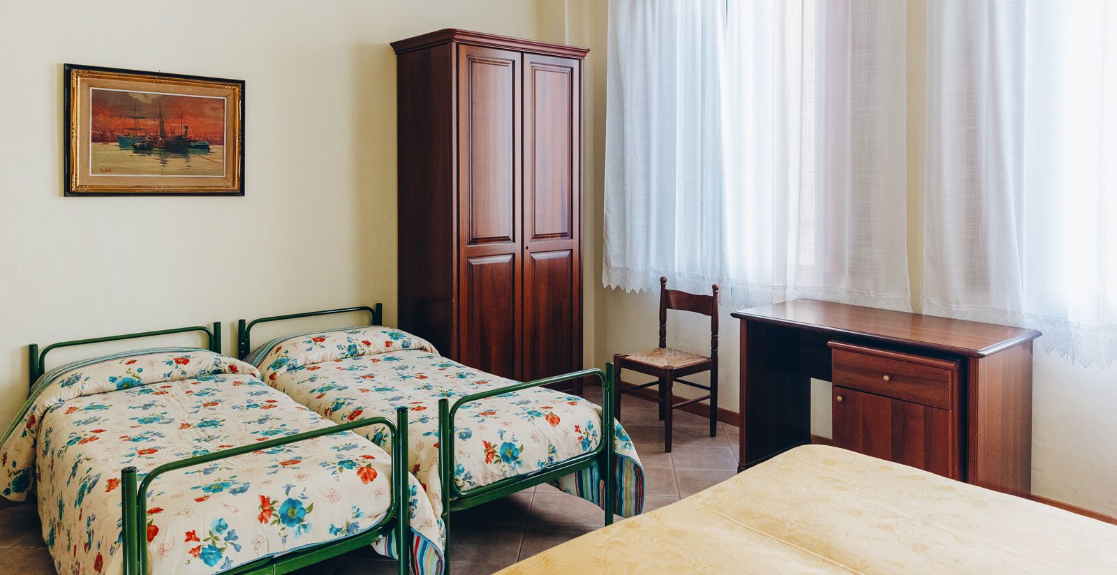 Quadruple room2 Quadruple room2