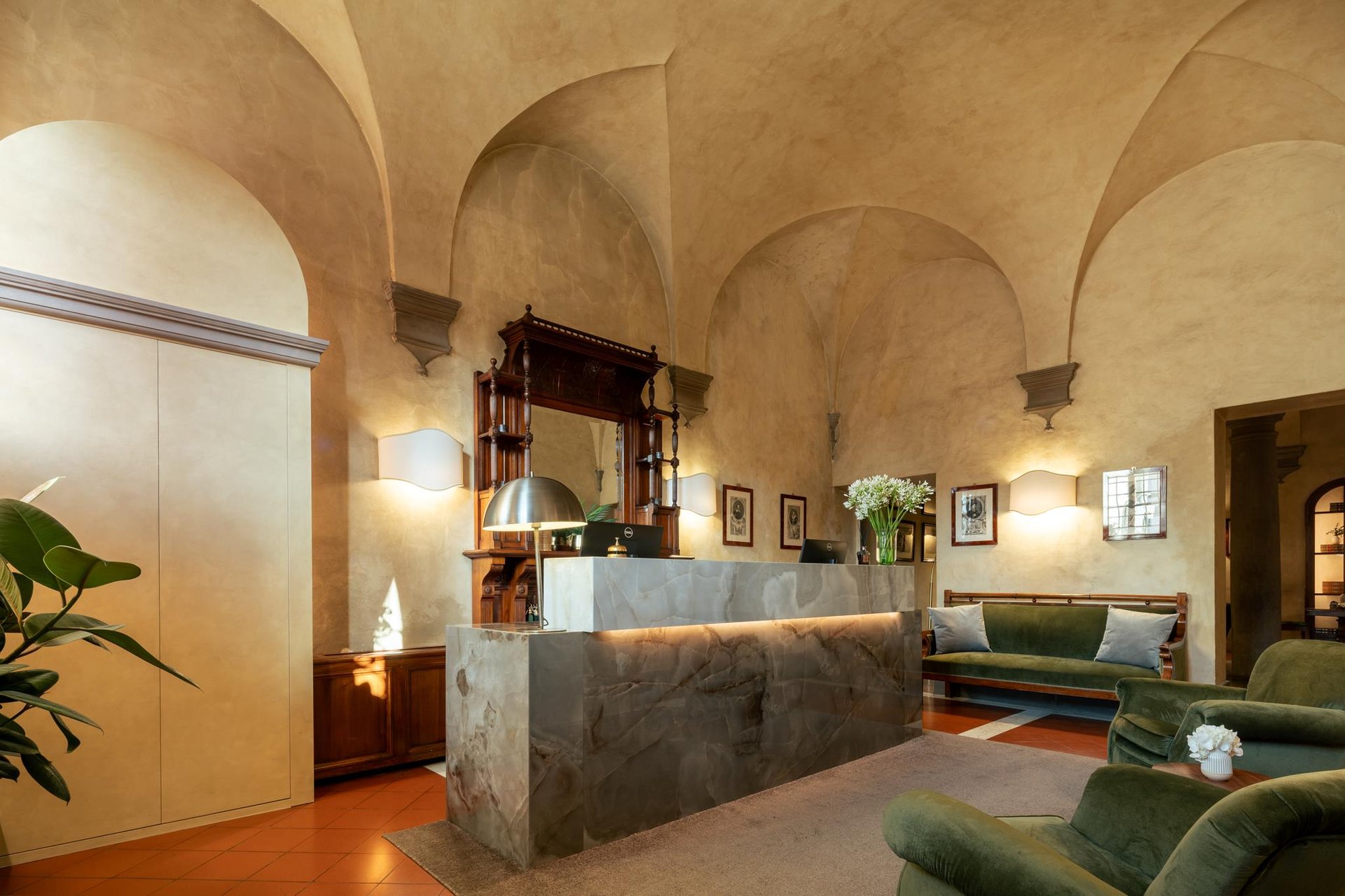 Hotel Loggiato dei Serviti9