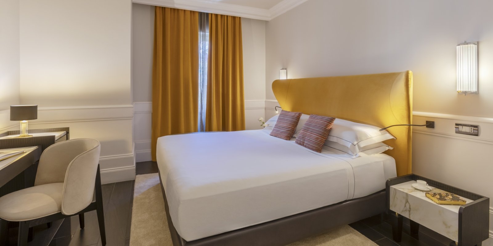 Executive Room8 Executive Room8