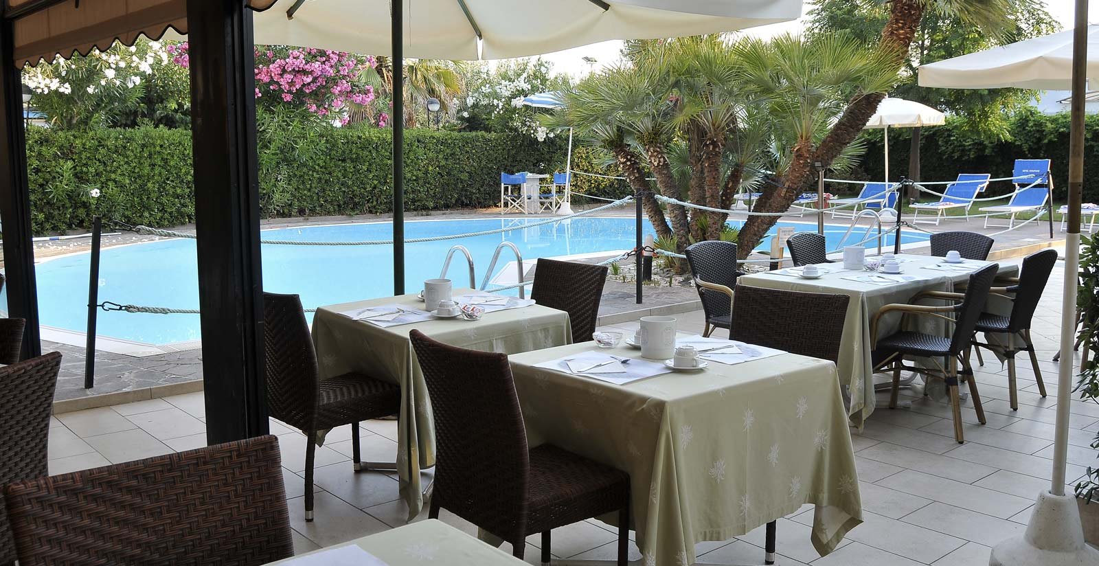 Restaurant4 Restaurant4