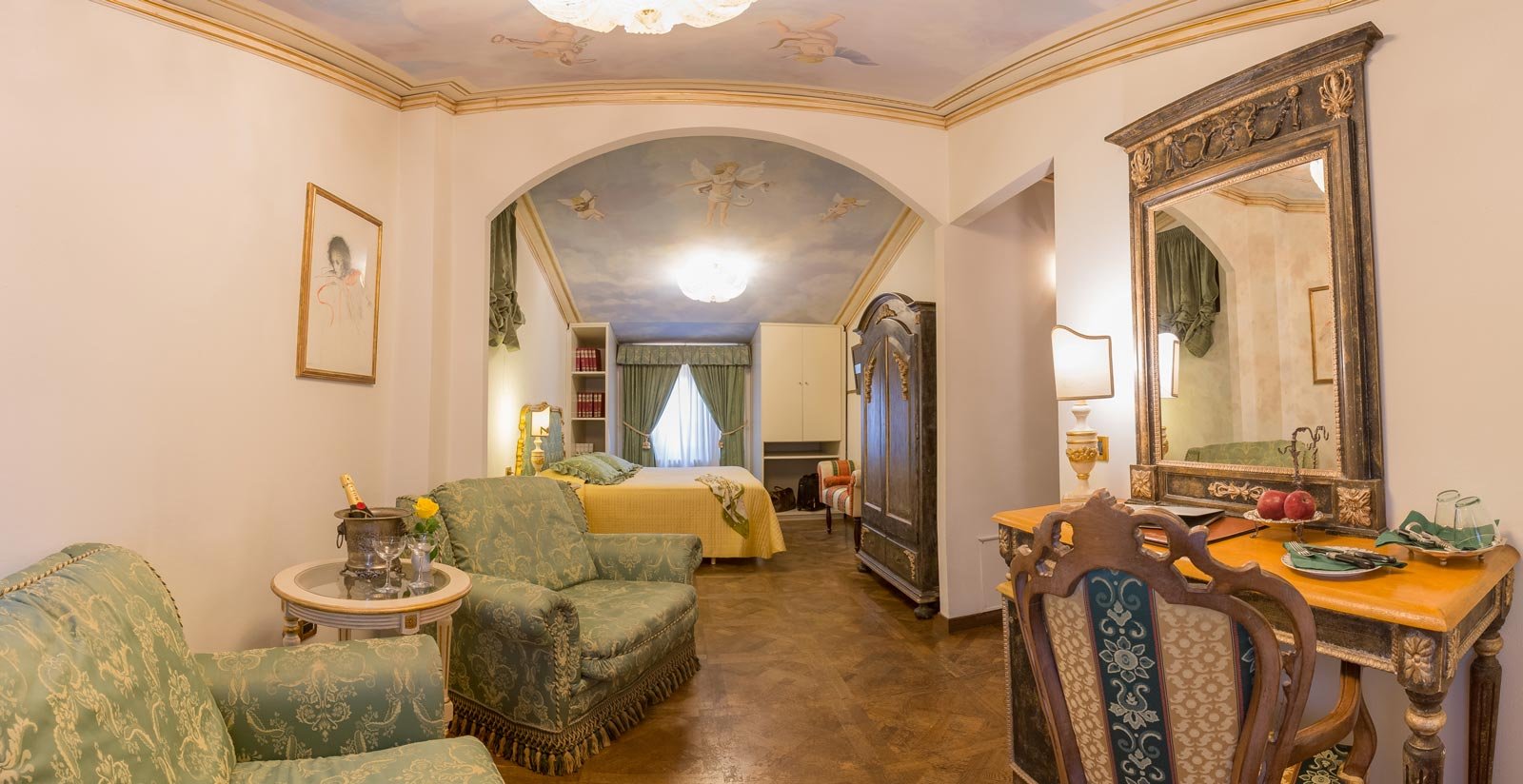Camere8