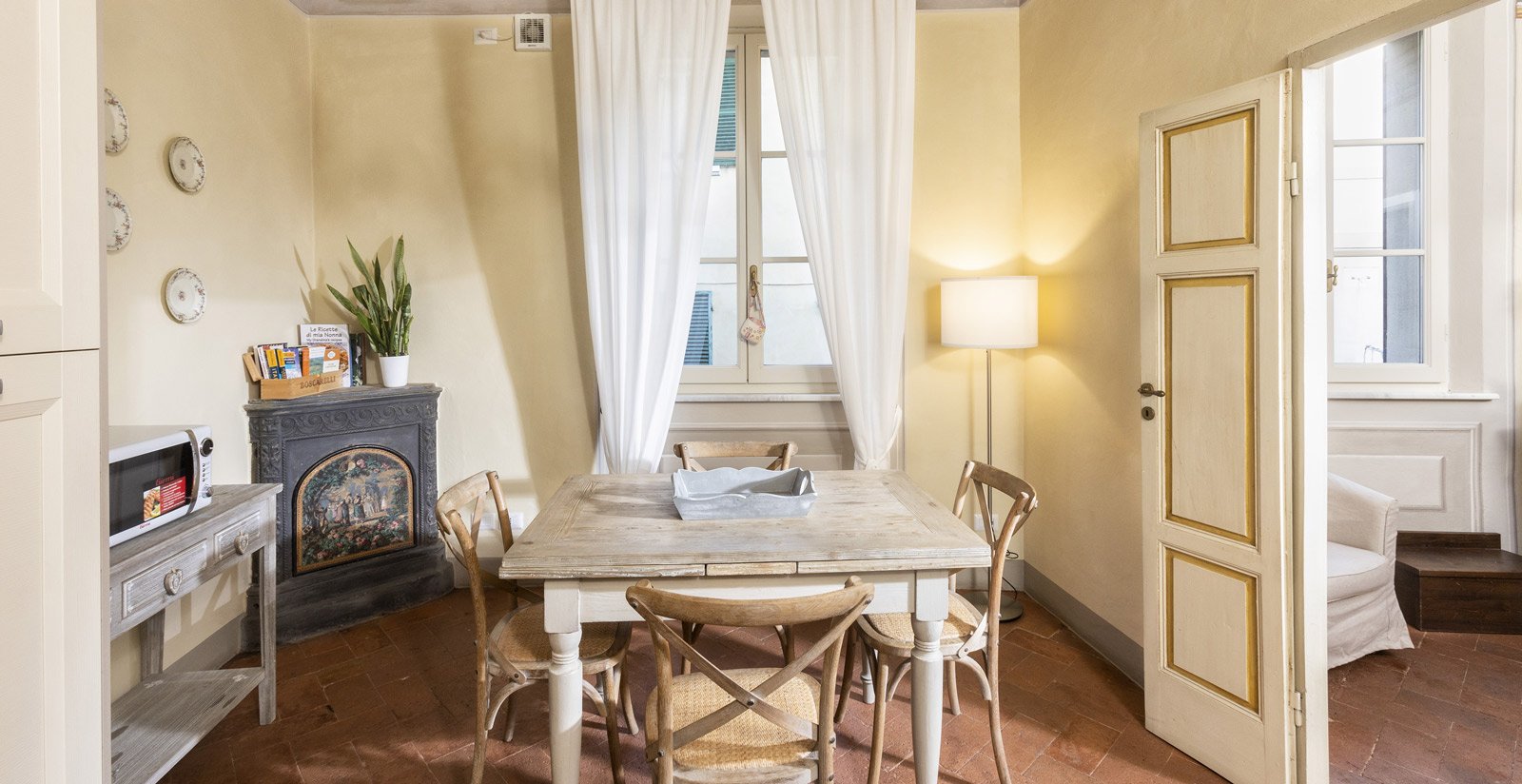 Stefania Townhouse12