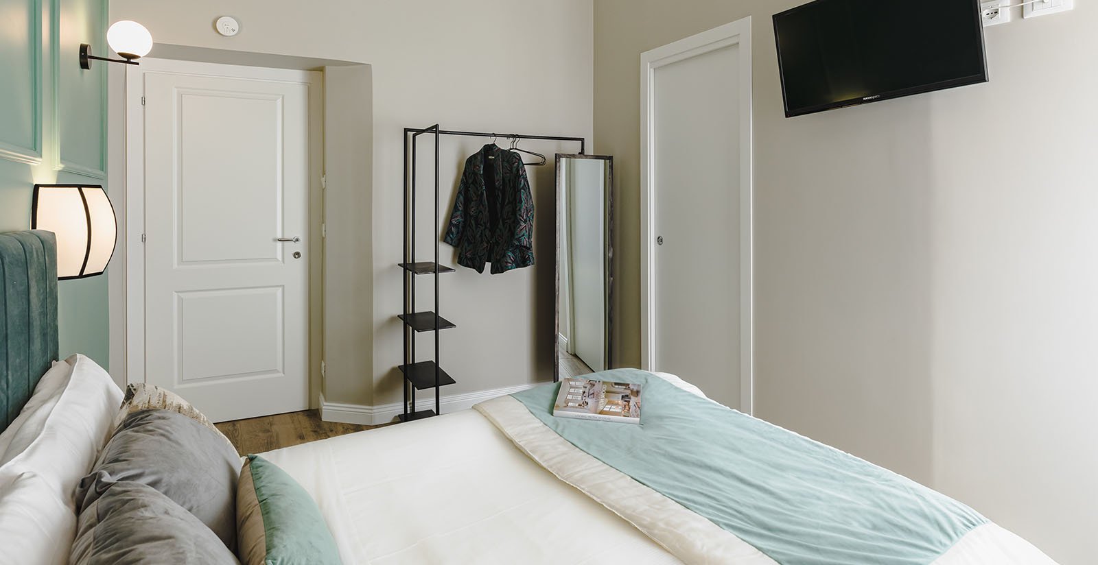 Rooms12