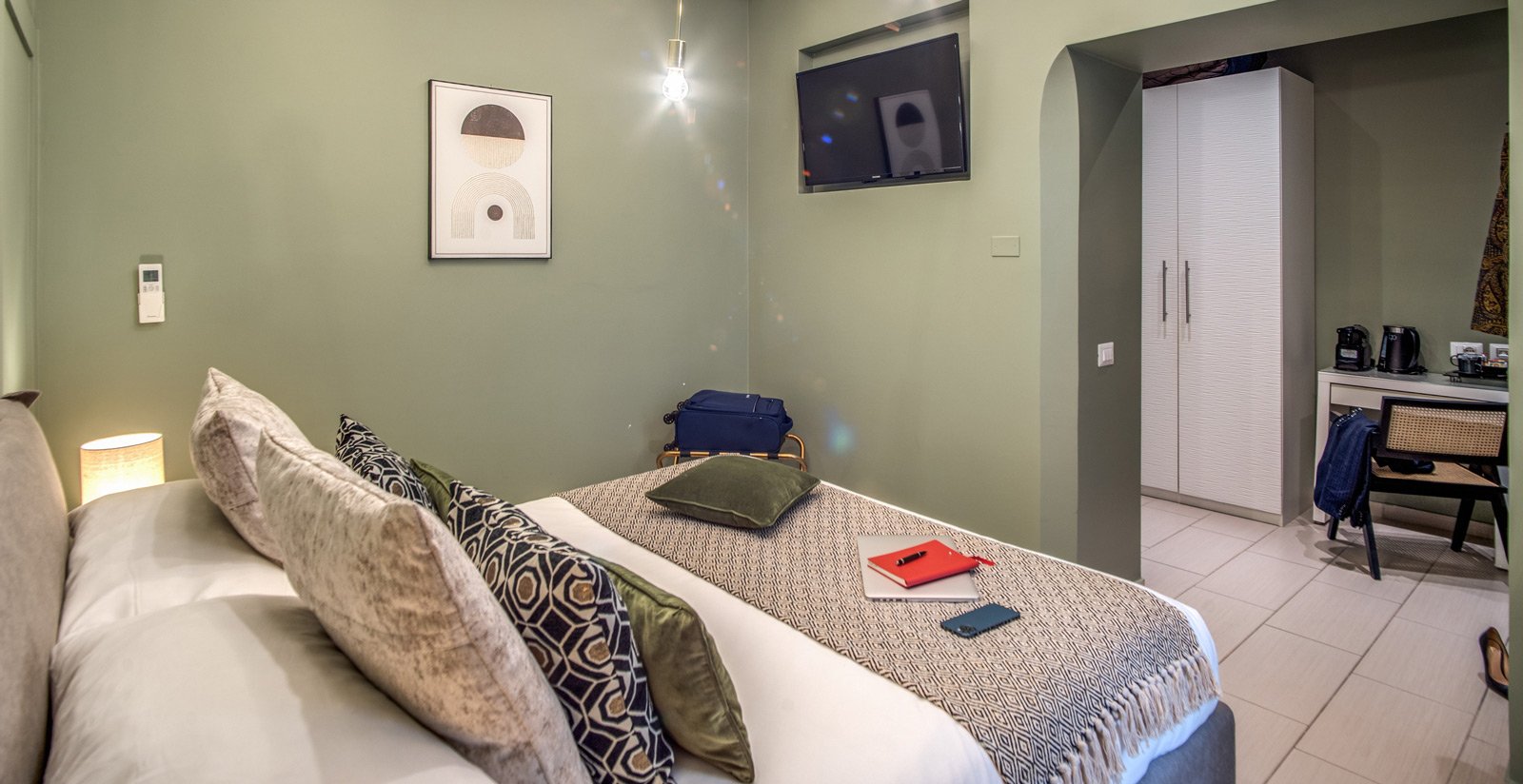 Superior Room10