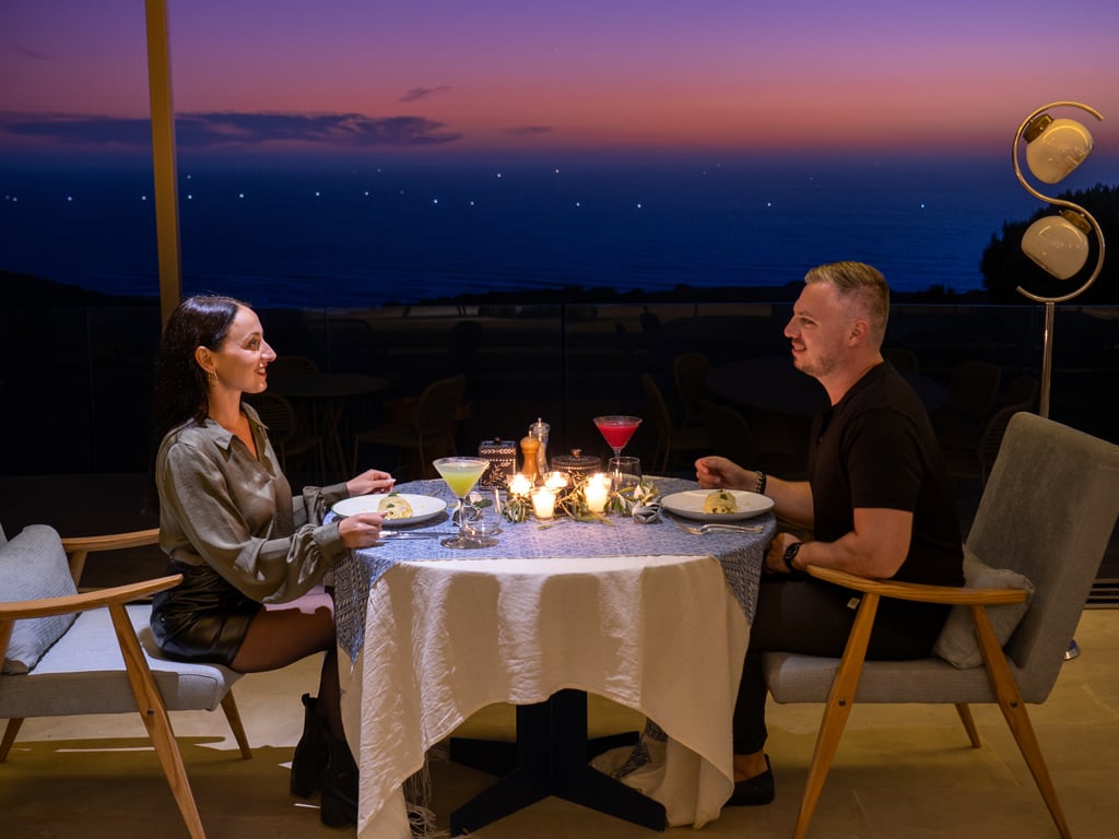 gallery-ocean/1024-private-dinner-1.jpg gallery-ocean/1024-private-dinner-1.jpg