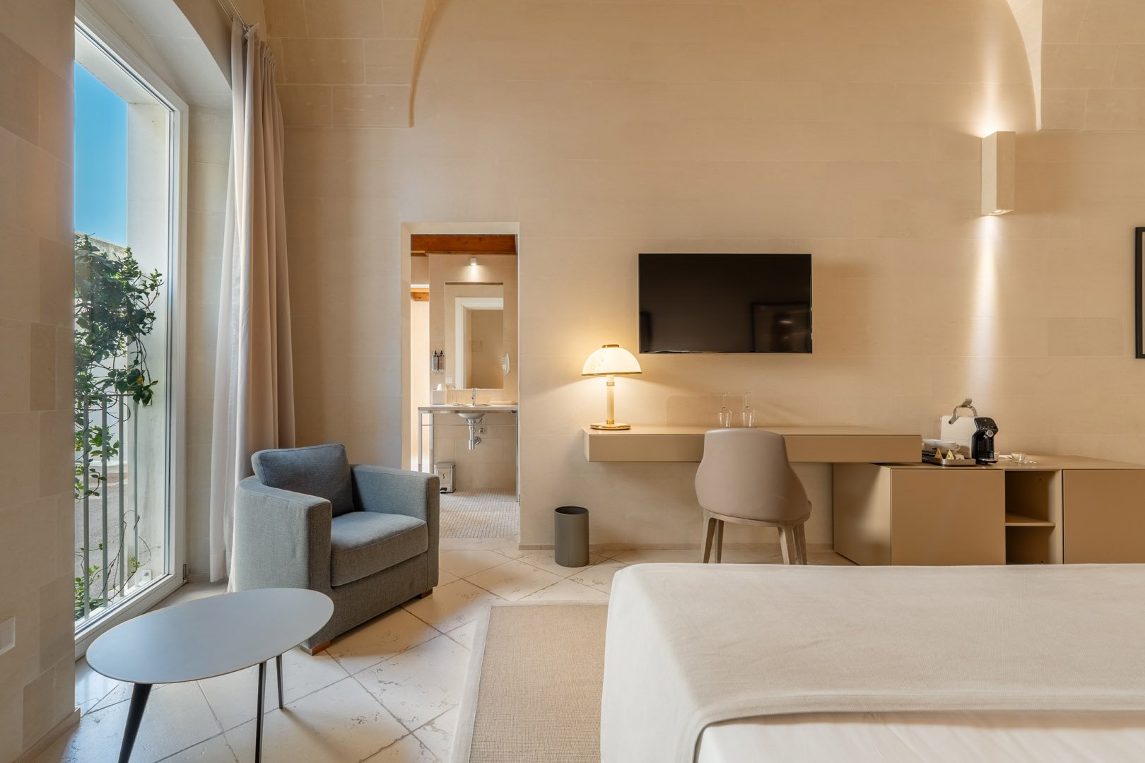 top-la-fiermontina/1920-Deluxe-Room-New-La-Fiermontina-Luxury-Home-1-top.jpg top-la-fiermontina/1920-Deluxe-Room-New-La-Fiermontina-Luxury-Home-1-top.jpg