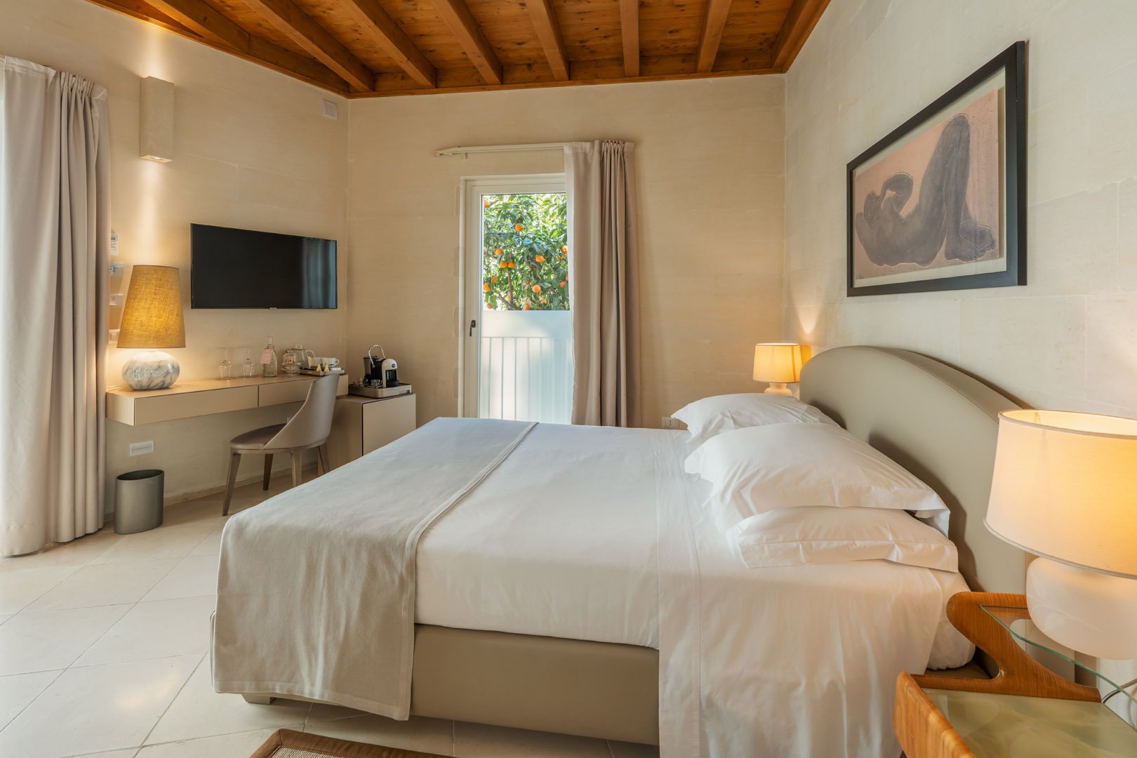 Superior Accessible Room 4