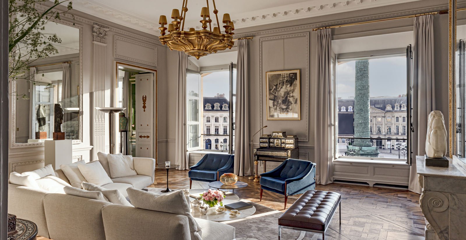 Luxury location in Paris Place Vendôme4