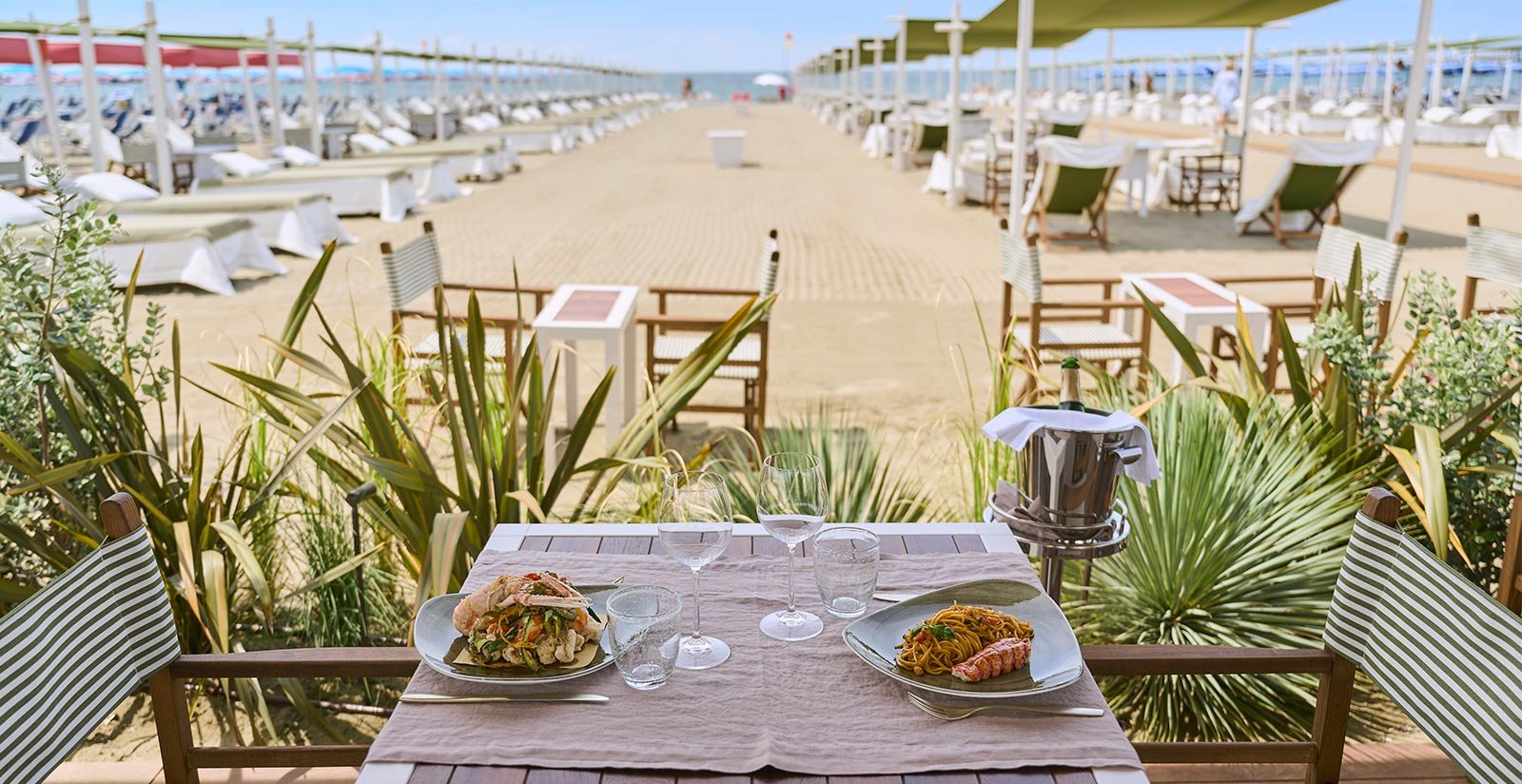 Beach Restaurant 5 Beach Restaurant 5