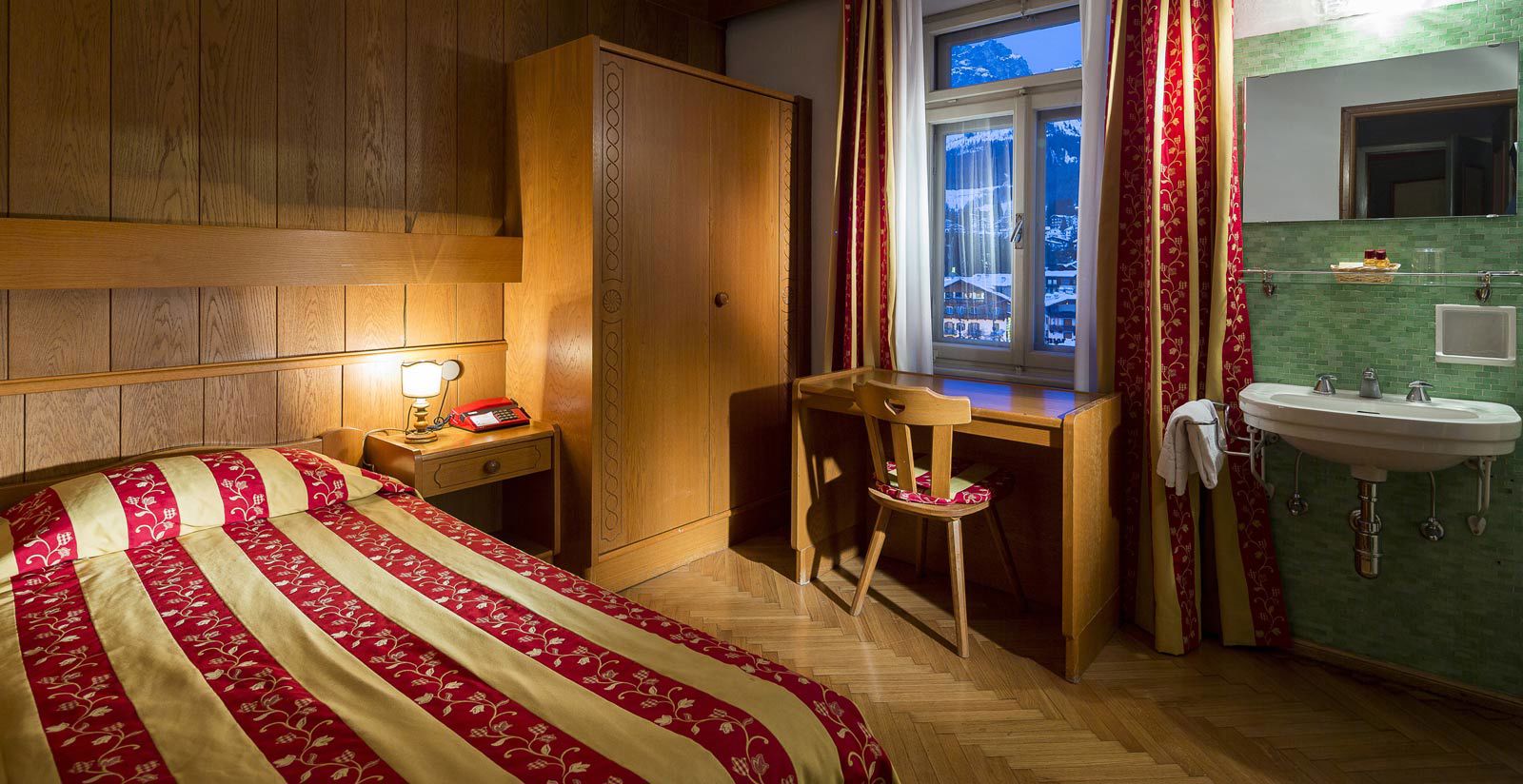 Camere Comunicanti 4 Camere Comunicanti 4