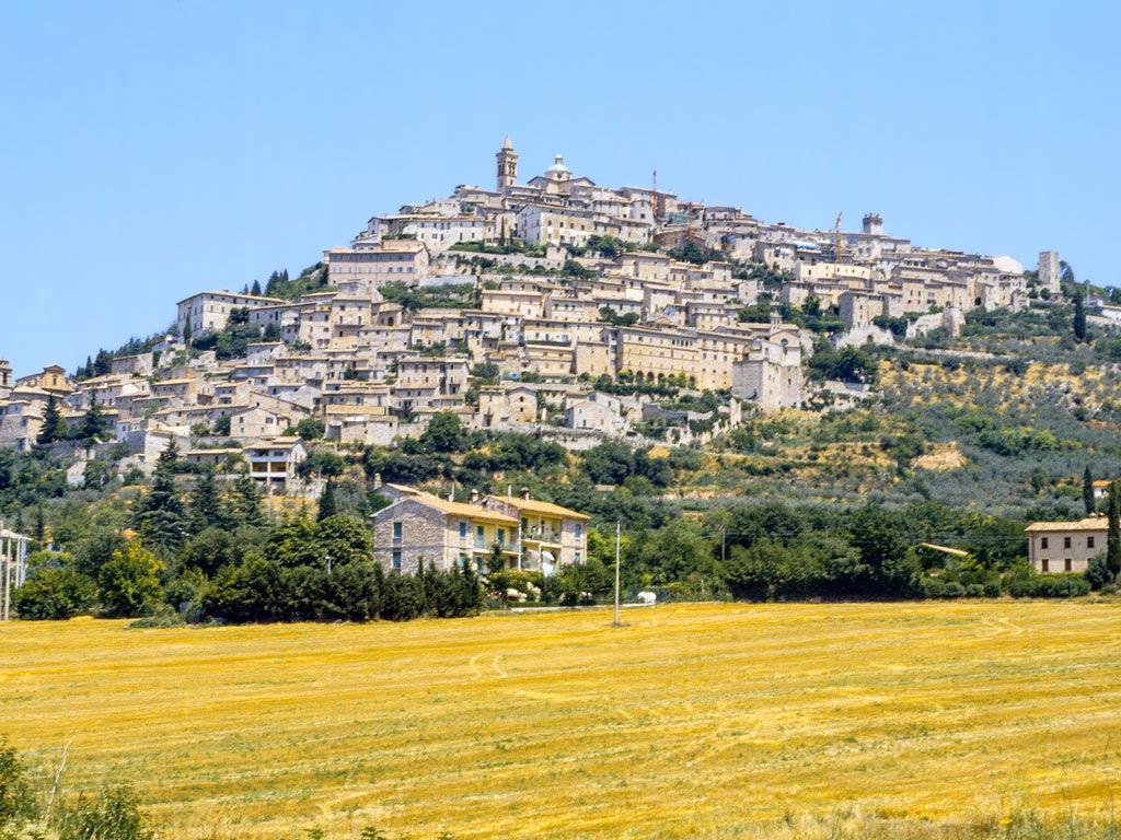 Around Spoleto 11 Around Spoleto 11
