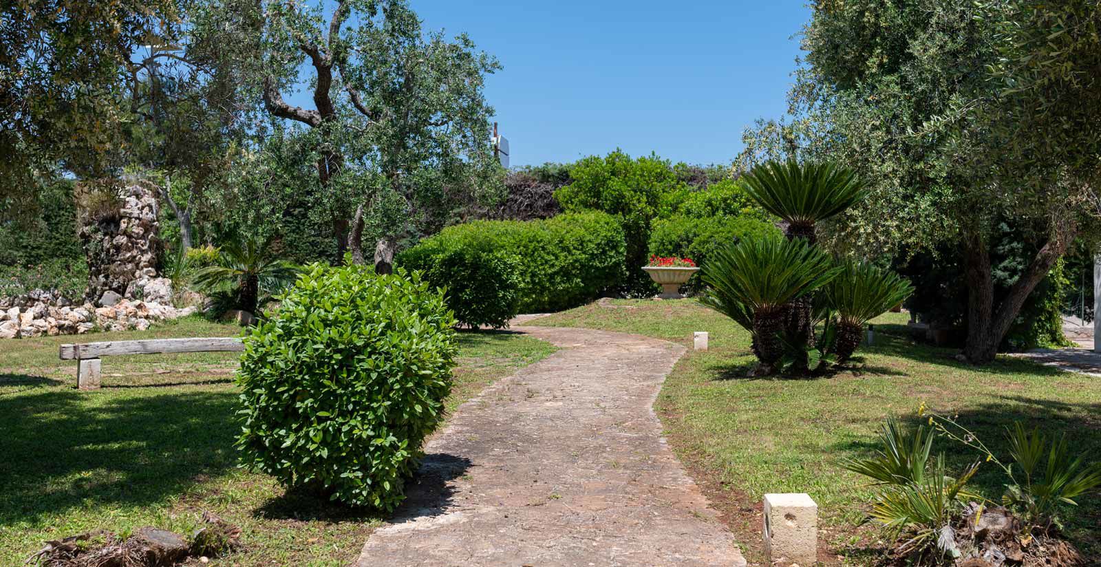 For a stay surrounded by nature 9