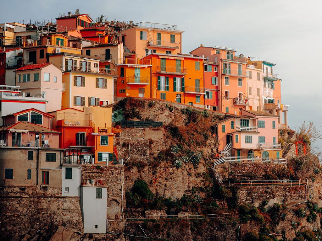 Dintorni 8 Dintorni 8