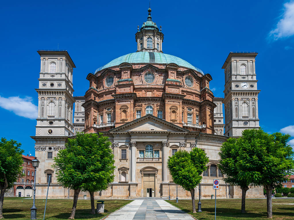 Attività ed Esperienze 6 Attività ed Esperienze 6