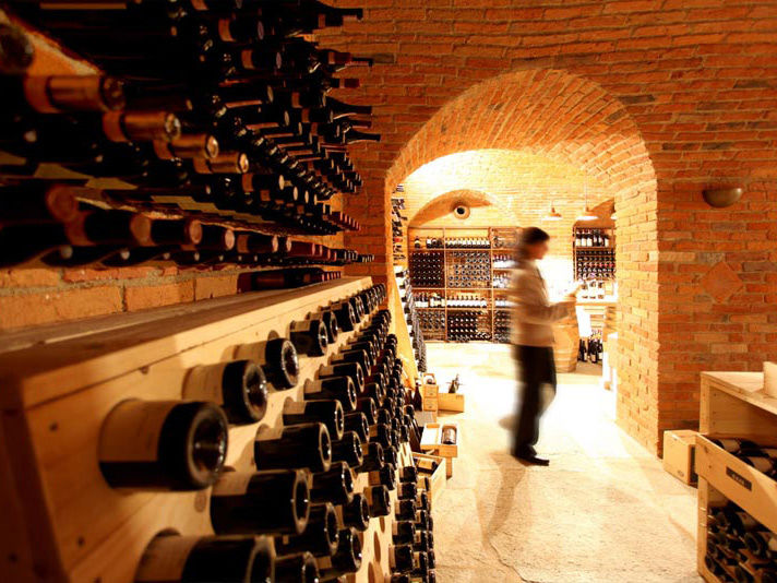 Ristoranti e Cantina 4 Ristoranti e Cantina 4