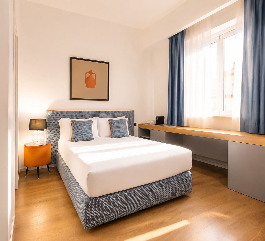 Classic Room with Window