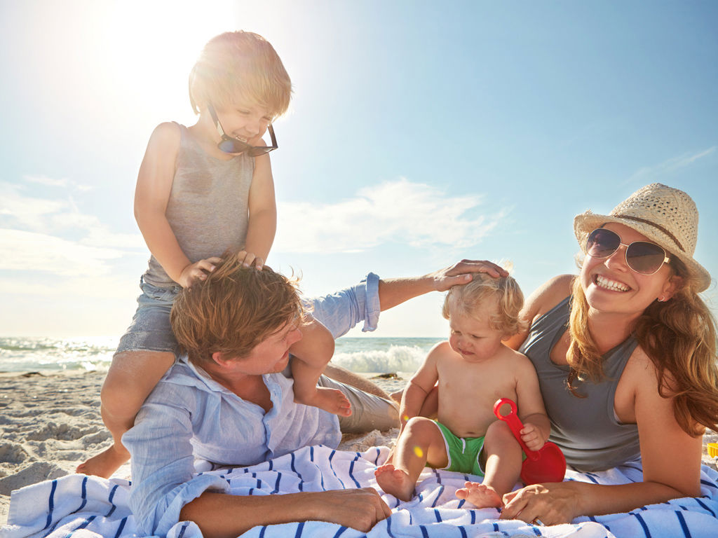 gallery/1024-family-on-the-beach.jpg